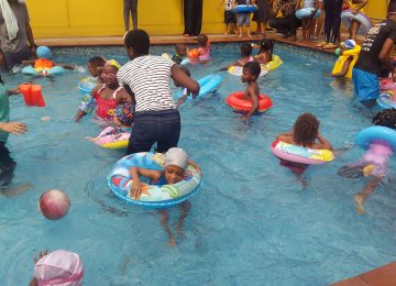 PLAYSCHOOL SWIMDAY